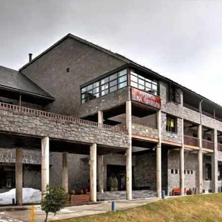 Alberg Era Garona