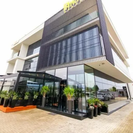 N Hotel by Noshi