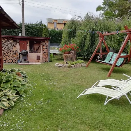 Cottage in Kolczewo with Garden and BBQ
