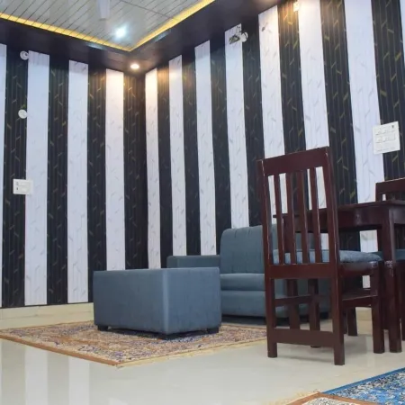 Hotel Awadh Vilas
