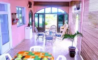 Villa Victoria - breakfast