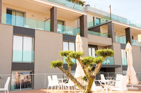 Ambruosi Village Resort & Spa