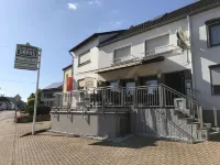 Pension & Gaststätte Handelshof Hotels in Nalbach