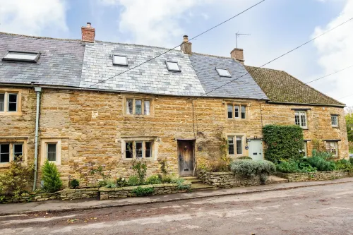 Charming 2Bd Cottage in the Heart of Kingham!