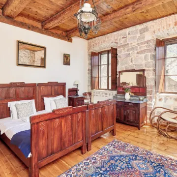 Kotor Nest Отели в г. Котор