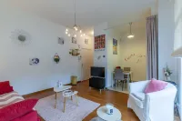 Warm Studio 100m from Place Morny and Port Hotels in Trouville-sur-Mer