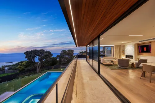 Blanc de Noir Luxe Grandeur Heated Pool and Spa