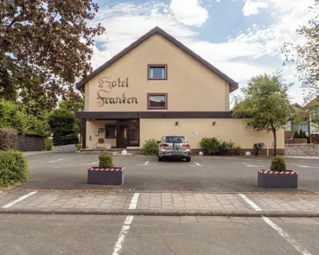 ホテル フランケン フォルヒハイムのホテル