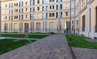 Hangar Home - Bicocca Area