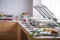 Mary Hotel & Mary Royal Suites - فطور