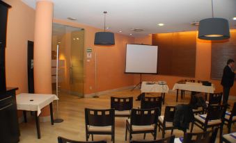 Hotel Mieres del Camino