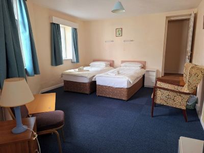 House in Historic Village - Sleeps 6