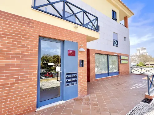 Albufeira Modern 7 by Homing