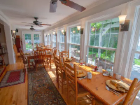 非尼亞斯天鵝 Spa 旅館 蒙哥馬利酒店