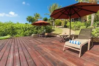 Gunpowder House & Suites Hotels near Galleon Beach