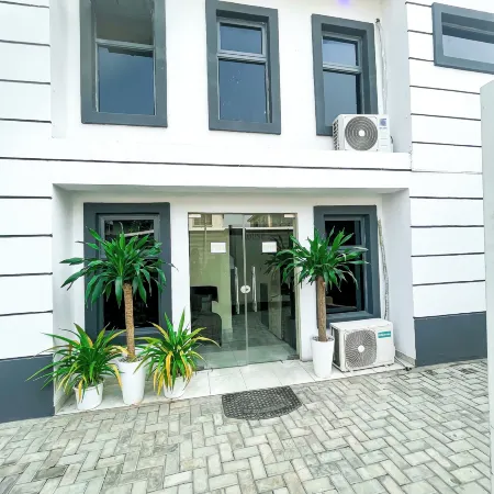 House 2 Guest House