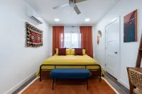 New 3BR/2BA: Private Hot Tub + Shared Pool, Sauna & Outdoor PingPong 1Hr to Zion