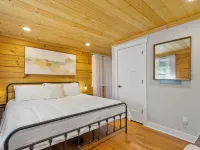 Escape to Nature @ Trailhead Cabins Hotels in Monteagle