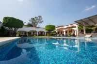 Ex Hacienda Santa Cecilia - Pools