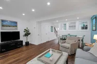Shem Creek Retreat by Avantstay 10 Mins to Downtown Charleston Yard + Patio