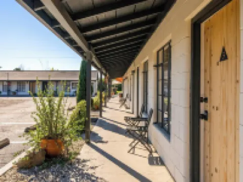 三角汽車旅館 雷德布拉夫酒店