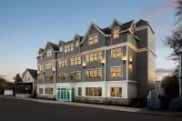 아일랜드 하우스 뉴포트  호텔