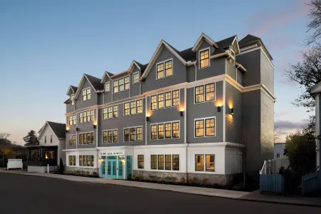 Island House Newport