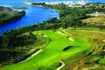 Elegant, Modern Style Villa in Playa Nueva Romana2 Hotels in 