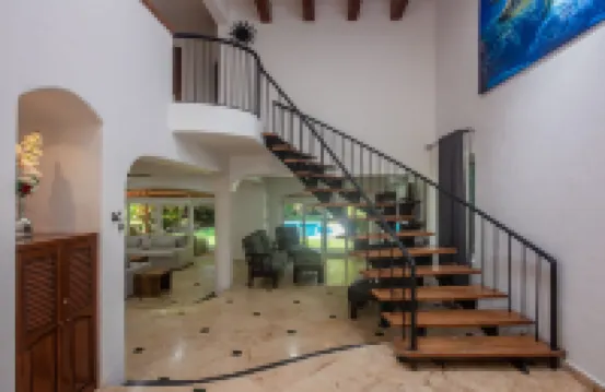 Villa Golf Beach Holiday Rental Private Pool BBQ Maid Service