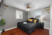 20Mins from Beach, 10Guests/Wifi/1.2 Baths/Ping Pong/Pool Table/Treadmill