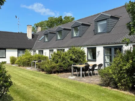 Pilegaarden Отели в г. Vestero Havn