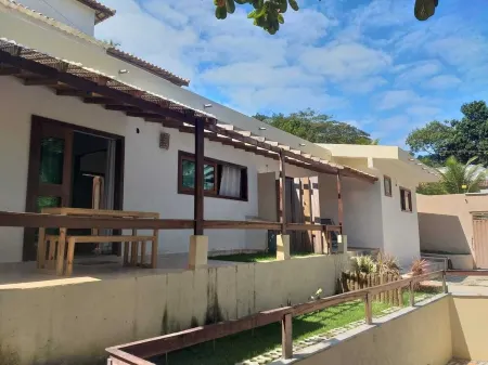 BAHIA HOUSE LAST MINUTE ARRAIAL D'AJUDA CENTER IN BAIRRO SAO FRANCISCO Отели рядом с достопримечательностью «Centro Histórico do Arraial d'Ajuda»