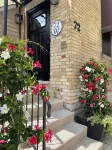 Berklee Suites of Stratford- Private 1 Bedroom Apartment