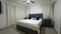 Penthouse with Private Jacuzzi near Santiago Airport Hotels near Plaza Comercial "Leon"