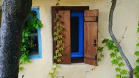 Little Yellow House With Beautiful Sea View Hotels in Sporades