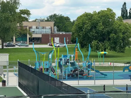 Three Bedroom Three Bath Penthouse with Sauna & Exercise/Office Space