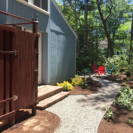 Cape Cod Retreat. Near Beaches and Amazing Pond