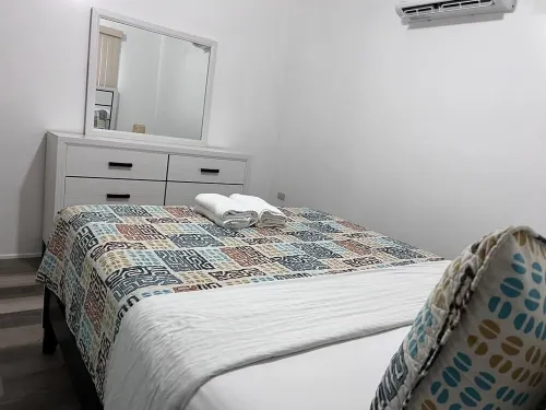 Private One Bedroom One Ba with Free Wi-Fi & Full Kitchen plus washer/dryer
