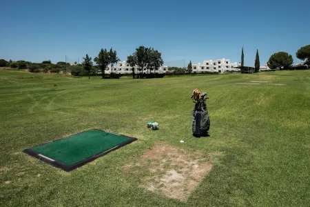 Deluxe Golf apartment Отели в г. Ольюш-де-Агуа