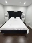 2 Bedroom Basement Apartment with Seperate Entrance. Free Wifi & Parking.