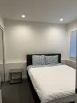 Nice 5-bedroom house with WiFi in Daly City Các khách sạn gần The Home Depot