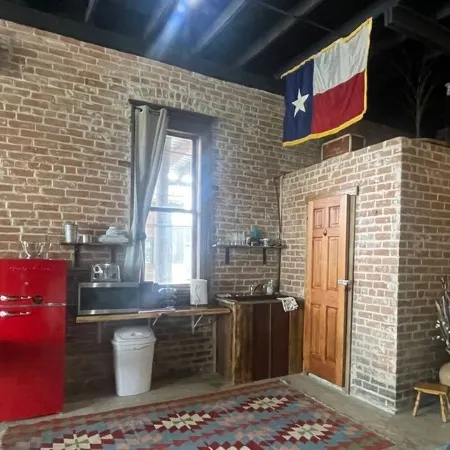 Unique 1870's building with outdoor space to relax