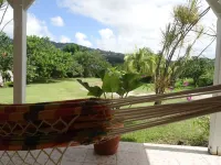 F2 Bottom corner villa with veranda and trees Hotel a Le Lamentin