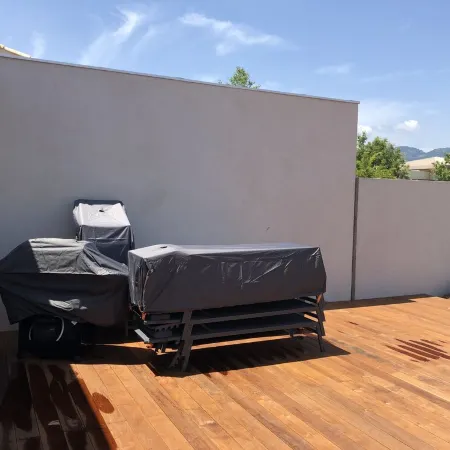 Magnificent villa with private heated swimming pool at 300m from the beach