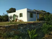 a house between the sky and the sea of ​​the island of Leros Hotels in der Nähe von A LA MODE