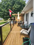 Morning Glory  / Complete house 5 Bedrooms 2 full Baths / Truly a Hidden Gem. Hotels in Elliot Lake