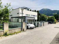 LUXURY VILLA SALZBURG  호텔