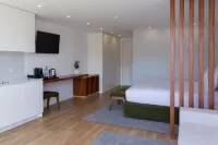 Portovella Lodges & Bungalows Hotels in Resende