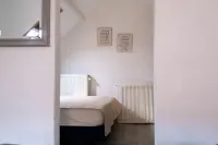 Een Modern en Gezellige Vakantiewoning, Dichtbij het Strand en Centrum