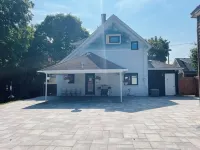 Entire Home in Niagara Falls Canada! 10 Minutes Walk to the Falls